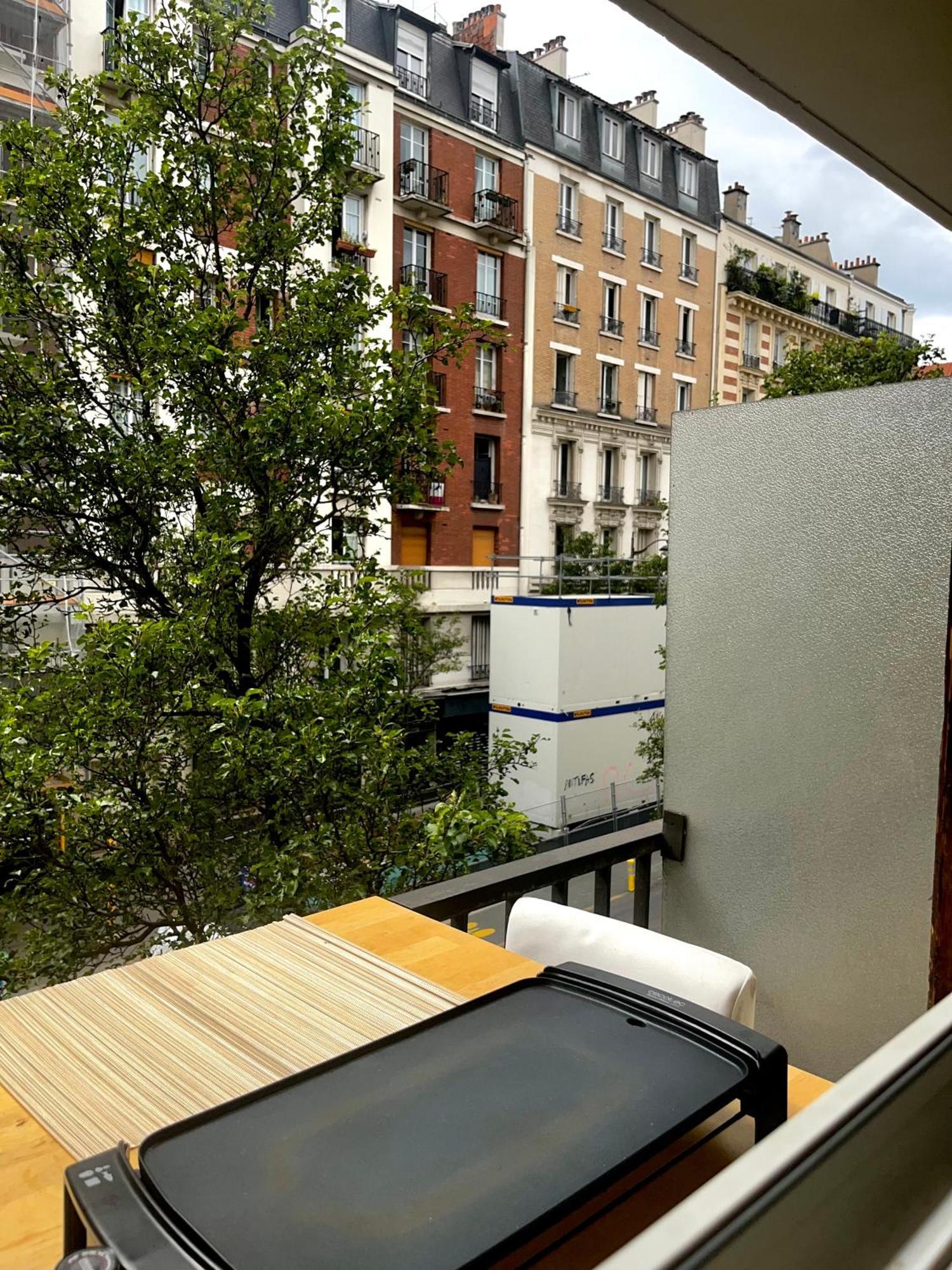 Appartement Lumineux Au Coeur De Parijs Buitenkant foto